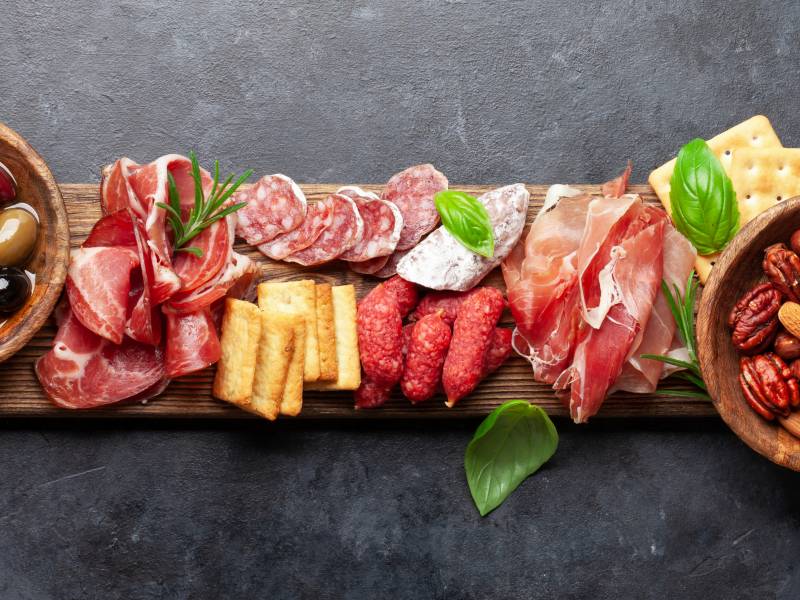 A large selection of cured meat delicacies in Gligora cheese&deli shops and on the web